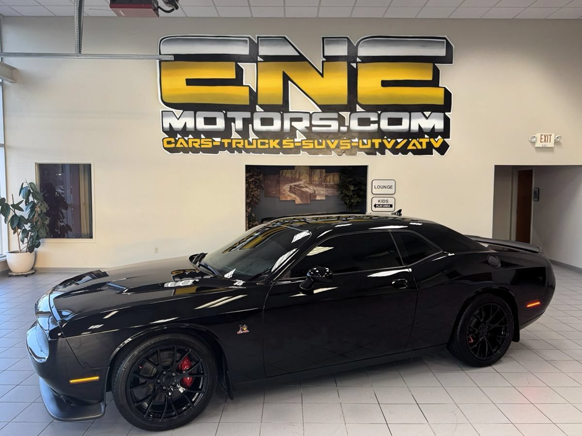 Used 2016 Dodge Challenger R/T Scat Pack RWD image 52