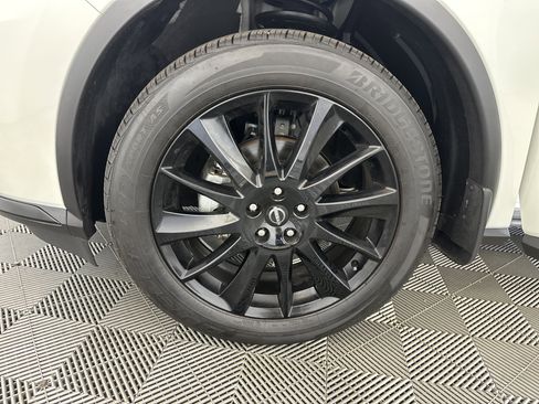 Used 2024 Nissan Murano SV w/ SV Midnight Edition Package image 13