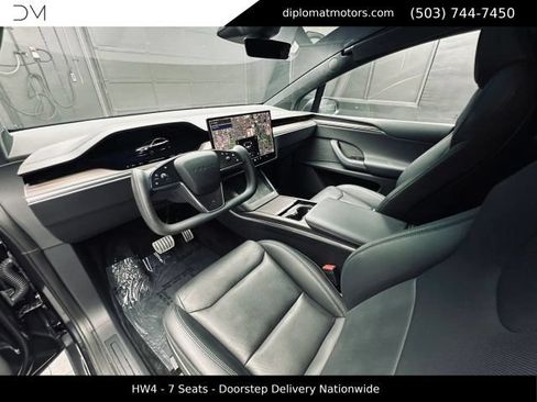 Used 2024 Tesla Model X AWD/4WD image 16