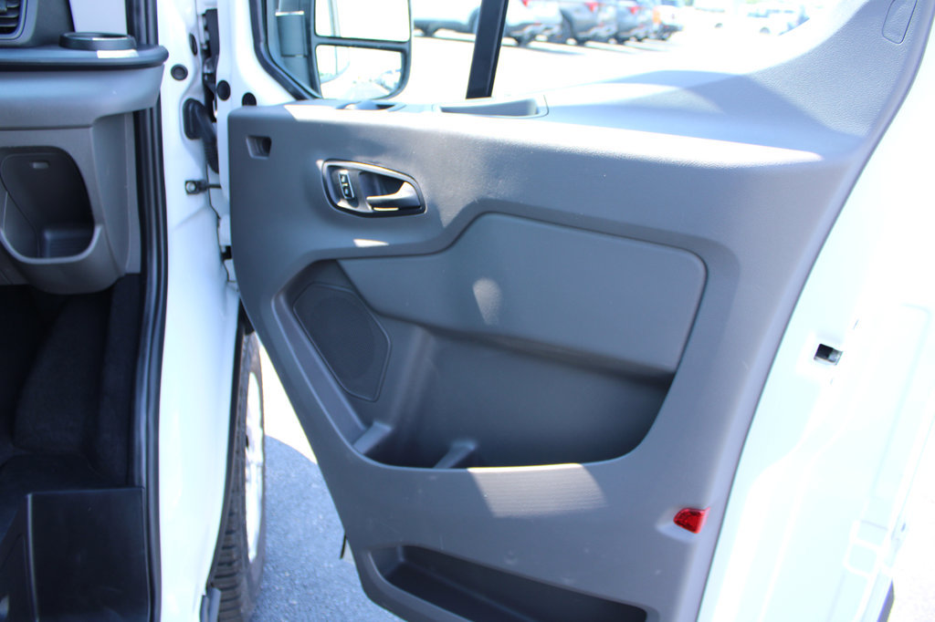 Used 2024 Ford Transit 350 XLT RWD image 28