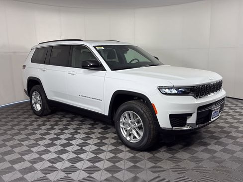 New 2026 Jeep Grand Cherokee L 4WD image 2