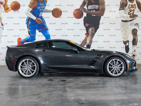 Used 2018 Chevrolet Corvette Grand Sport image 15
