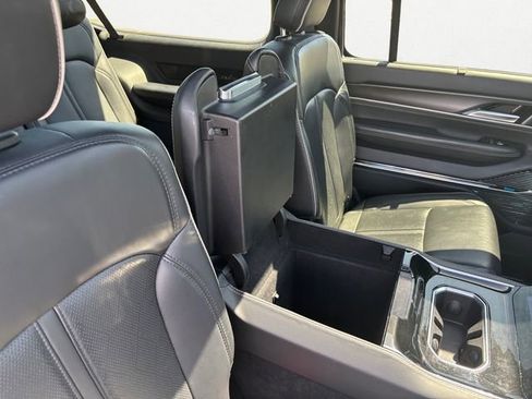 Used 2024 Jeep Grand Wagoneer L Series II w/ Quick Order Packagew 28T AWD/4WD image 22