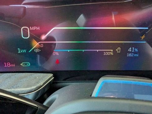 New 2025 Cadillac Escalade IQ Luxury 2 AWD/4WD image 22