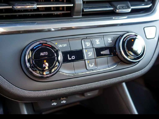 New 2026 Buick Envista Preferred FWD image 20