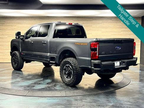 Used 2024 Ford F250 Lariat w/ Lariat Ultimate Package AWD/4WD image 18