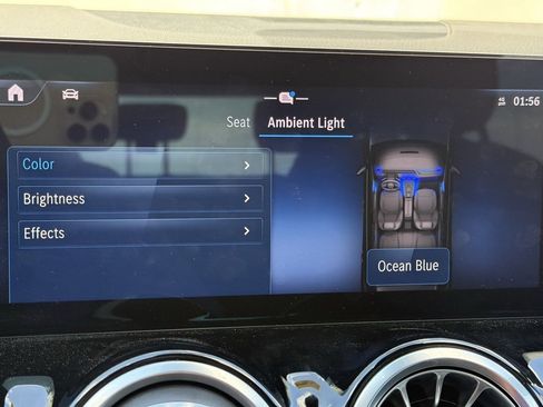 Used 2025 Mercedes-Benz GLA 250 image 11