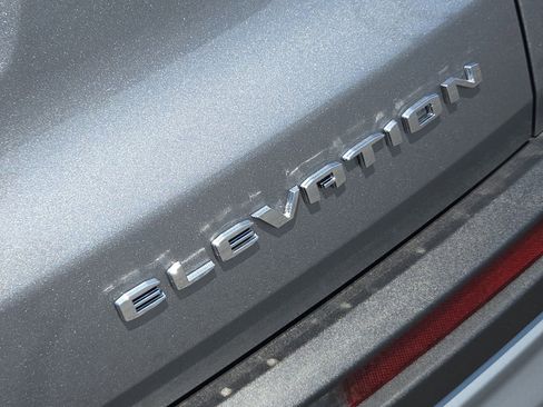 New 2026 GMC Acadia Elevation FWD image 8