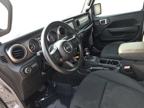 Used 2021 Jeep Wrangler Unlimited Sport AWD/4WD image 15