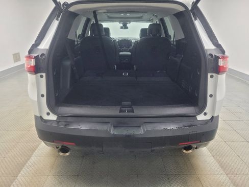 Used 2018 Chevrolet Traverse LT AWD/4WD image 29