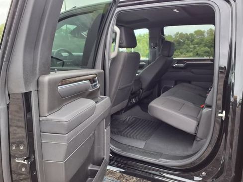 Used 2026 Chevrolet Silverado 2500 LT AWD/4WD image 40