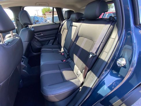 Used 2025 MAZDA CX-50 AWD 2.5 S w/ Premium Package image 39