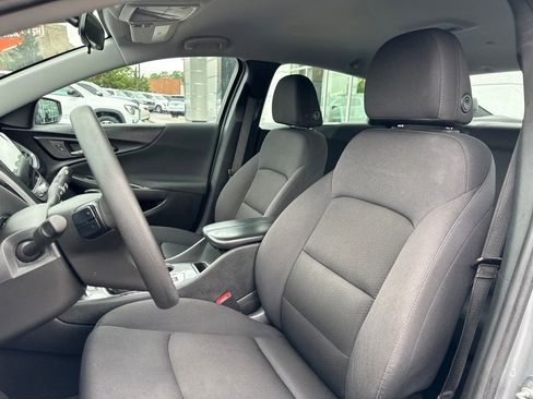 Used 2023 Chevrolet Malibu LT FWD image 13