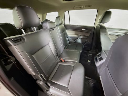 Certified 2023 Volkswagen Atlas SE w/ Panoramic Sunroof Package image 26