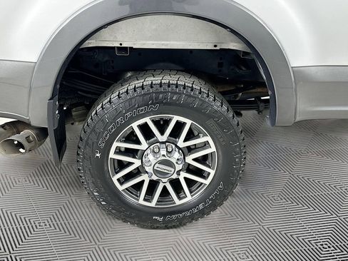 Used 2019 Ford F350 Lariat w/ Lariat Ultimate Package AWD/4WD image 28