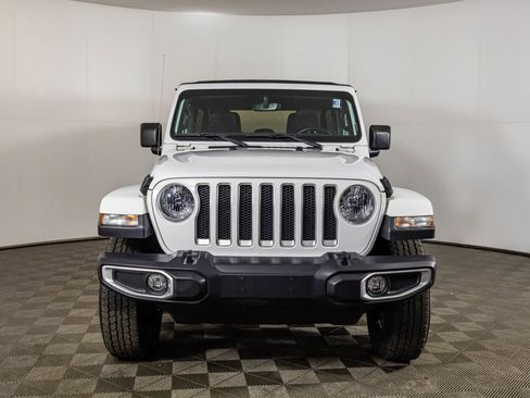 Used 2020 Jeep Wrangler Unlimited Sahara image 10