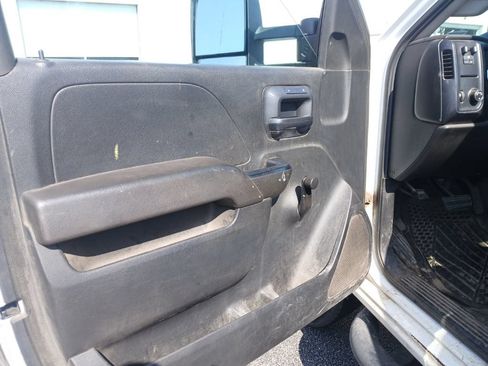 Used 2015 Chevrolet Silverado 2500 W/T AWD/4WD image 14
