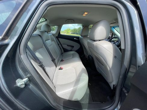 Used 2012 Buick Verano Convenience FWD image 26