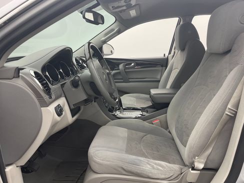 Used 2015 Buick Enclave Convenience FWD image 16