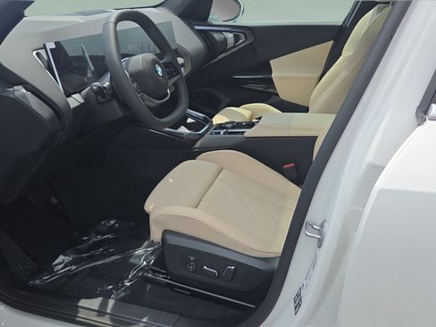 New 2026 BMW X3 xDrive30i w/ Convenience Package AWD/4WD image 9