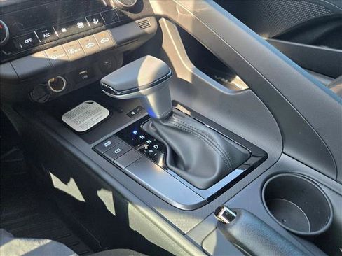 New 2026 Hyundai Elantra Sport FWD image 17