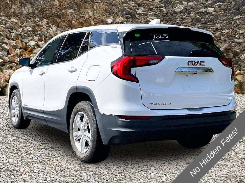 Used 2020 GMC Terrain SLE w/ LPO, Floor Liner Package FWD image 11