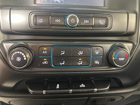 Used 2017 Chevrolet Silverado 1500 4x4 Double Cab image 27
