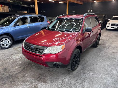 Used 2011 Subaru Forester 2.5X AWD/4WD image 3