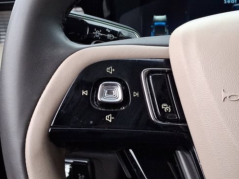 Used 2023 Lincoln Corsair AWD image 21
