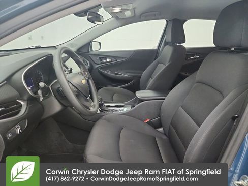 Used 2025 Chevrolet Malibu LT image 19