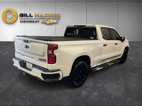 Used 2022 Chevrolet Silverado 1500 High Country w/ LPO, Dark Essentials Package AWD/4WD image 2