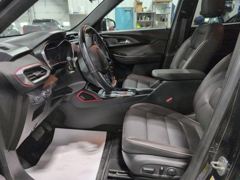 Used 2022 Chevrolet TrailBlazer RS AWD/4WD image 8
