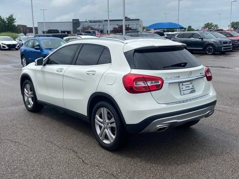 Used 2017 Mercedes-Benz GLA 250 4MATIC image 4
