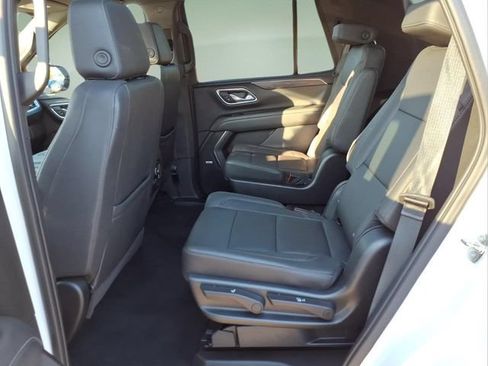 Used 2023 Chevrolet Tahoe LT w/ LT Signature Package AWD/4WD image 13