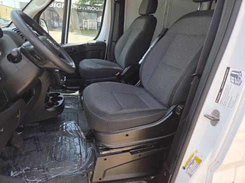 Used 2023 RAM ProMaster 2500 FWD image 21