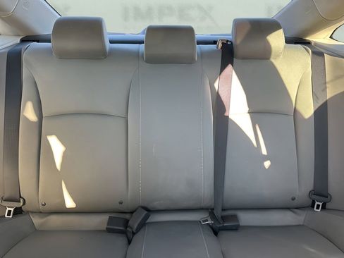 Used 2020 Honda Civic LX image 10