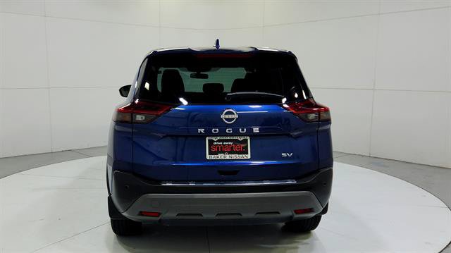 Used 2023 Nissan Rogue SV FWD image 7