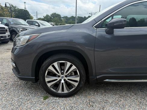 Used 2022 Subaru Ascent Limited w/ Technology Package AWD/4WD image 11