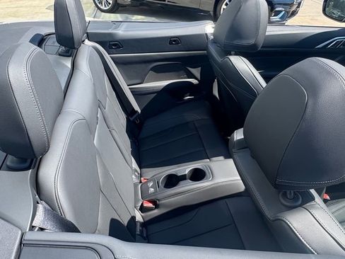 Used 2026 BMW 430i Convertible image 11