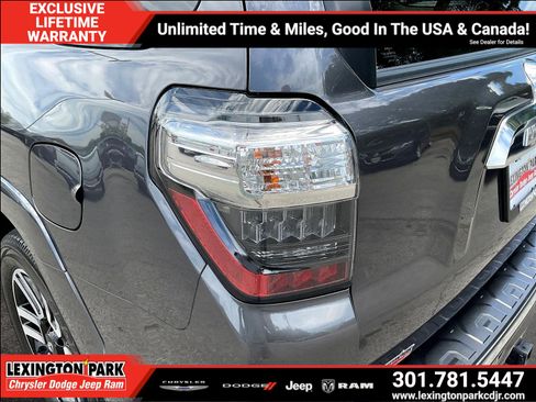 Used 2023 Toyota 4Runner Limited AWD/4WD image 22