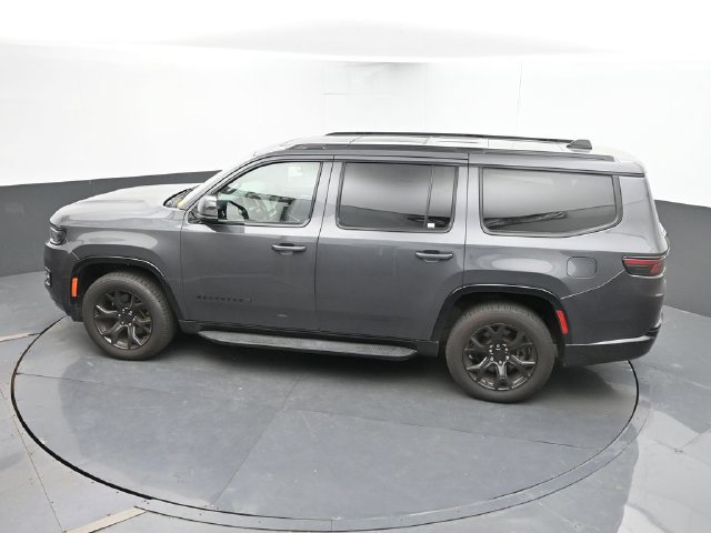 Used 2024 Jeep Wagoneer Series II AWD/4WD image 44