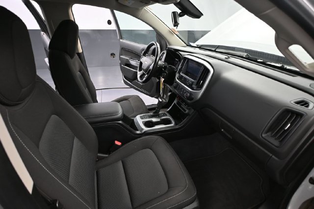 Used 2019 Chevrolet Colorado LT AWD/4WD image 39