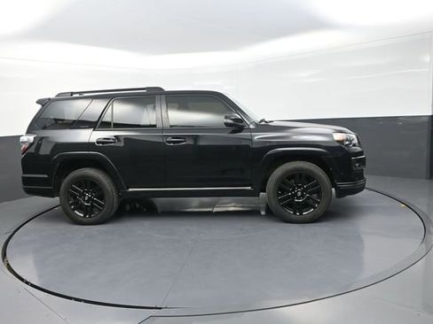 Used 2020 Toyota 4Runner Nightshade AWD/4WD image 39