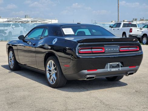 Used 2022 Dodge Challenger GT AWD/4WD image 7