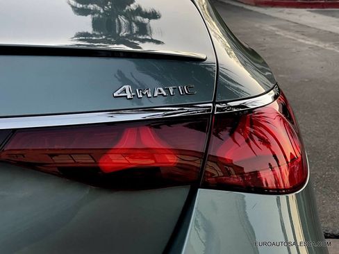 Used 2025 Mercedes-Benz E 350 4MATIC Sedan image 14