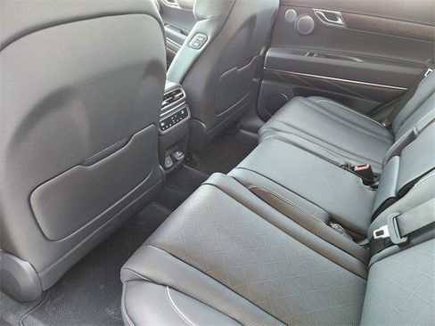 Used 2025 Genesis GV80 2.5T Prestige image 22