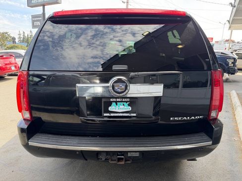 Used 2008 Cadillac Escalade ESV AWD image 5