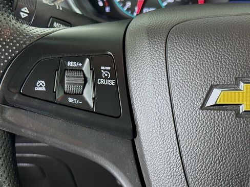 Used 2020 Chevrolet Trax LS w/ Tint and Cruise Package FWD image 11