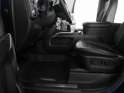 Used 2020 GMC Sierra 1500 Denali w/ Denali Ultimate Package image 20