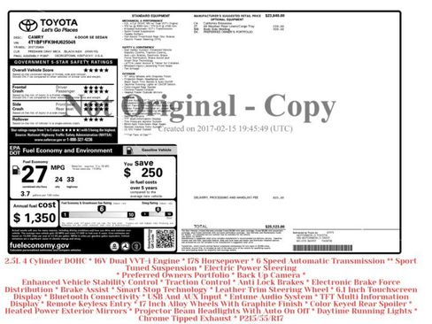 Used 2017 Toyota Camry SE image 2